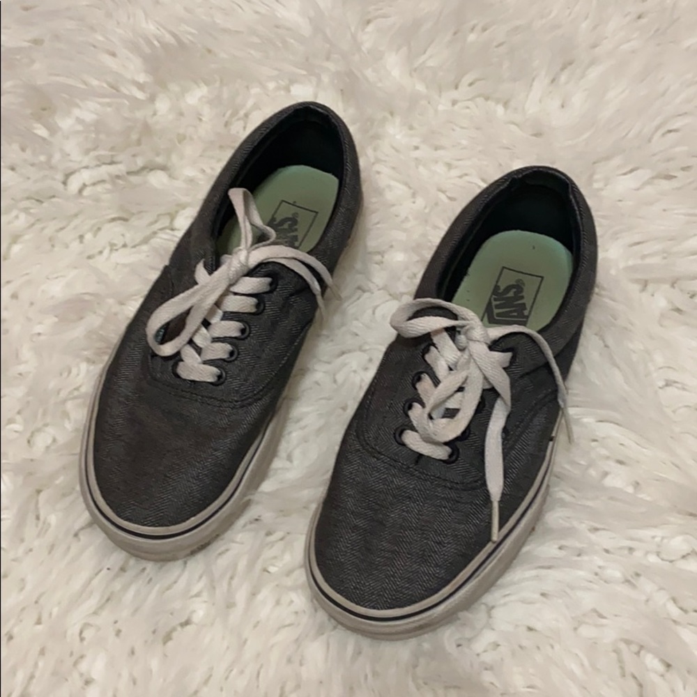 Vans Lace Up